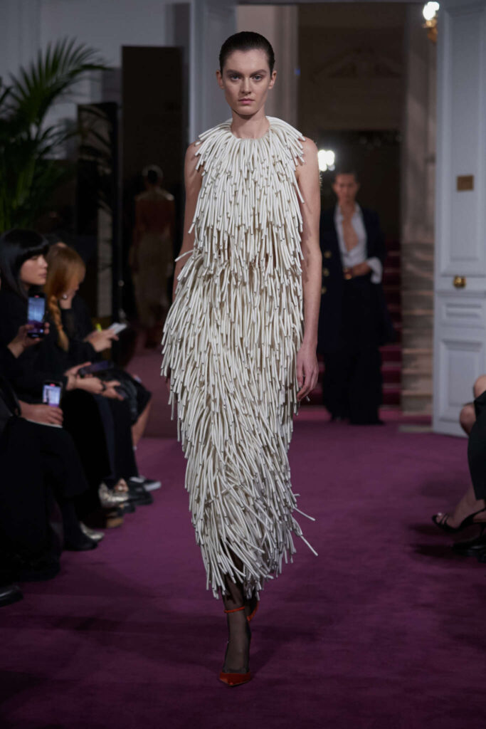 Valentino Couture Spring 2024 53